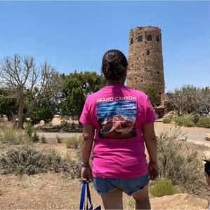 Meet your Posher, Leah